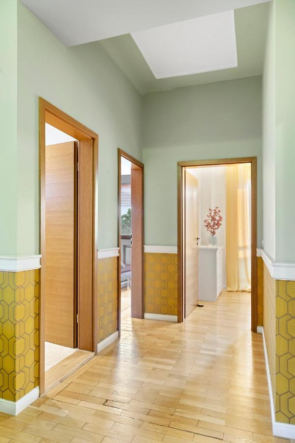 City Heart Retreat Elegant Apartment Bukurešť Exteriér fotografie