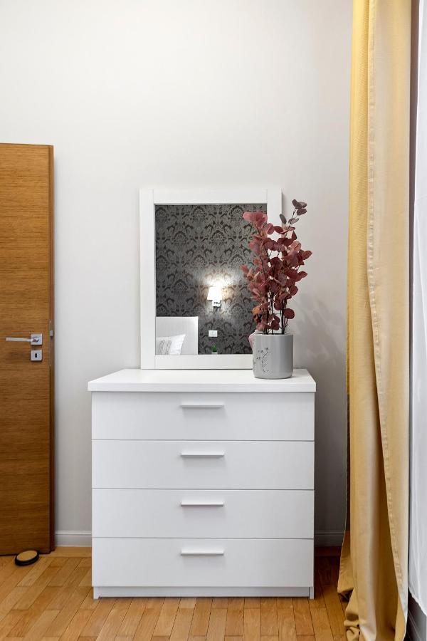 City Heart Retreat Elegant Apartment Bukurešť Exteriér fotografie