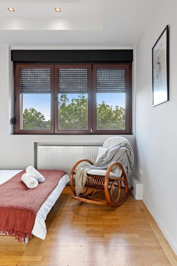 City Heart Retreat Elegant Apartment Bukurešť Exteriér fotografie