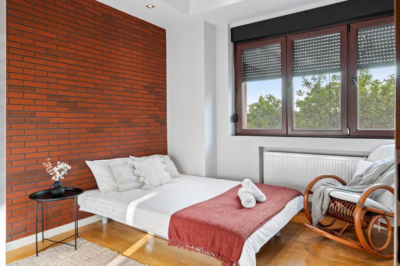 City Heart Retreat Elegant Apartment Bukurešť Exteriér fotografie