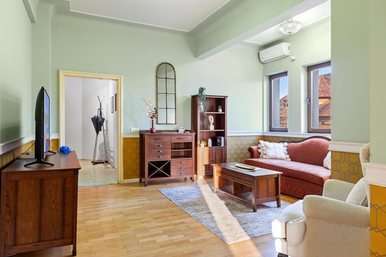 City Heart Retreat Elegant Apartment Bukurešť Exteriér fotografie